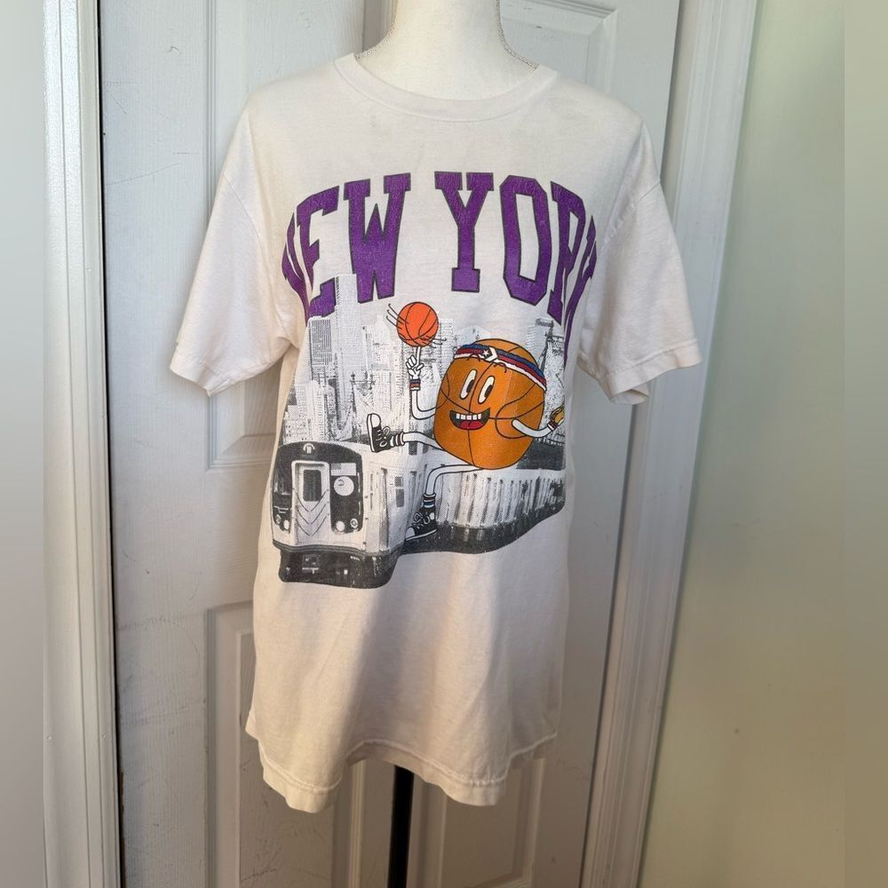 2019 Overtime Takeover New York  Basketball Graphic Tee Hosted by Converse